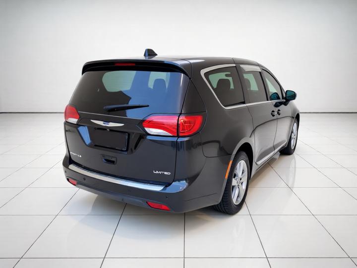Chrysler Imported 2017 3.6L Exclusive photo 6