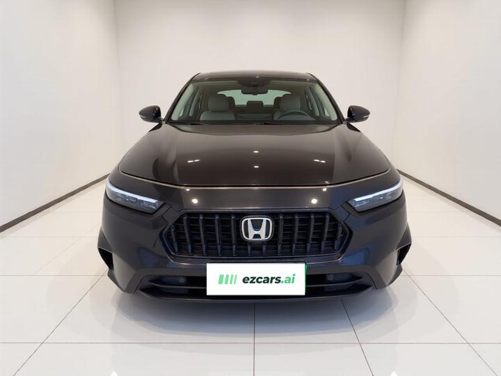 2023 260TURBO Elegant photo 2