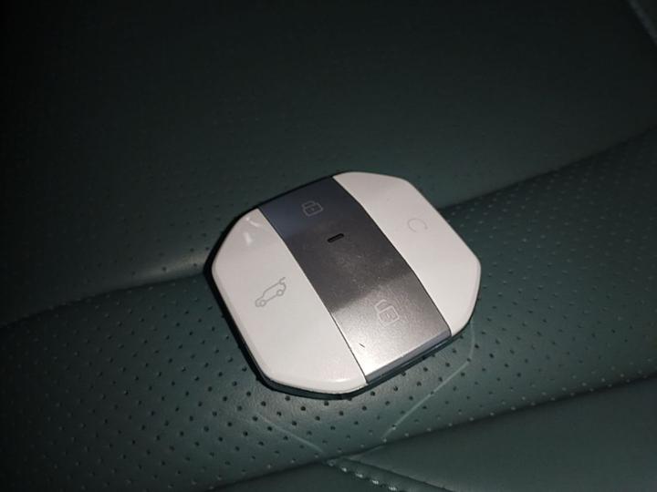 2025 2.0TD XWD photo 8