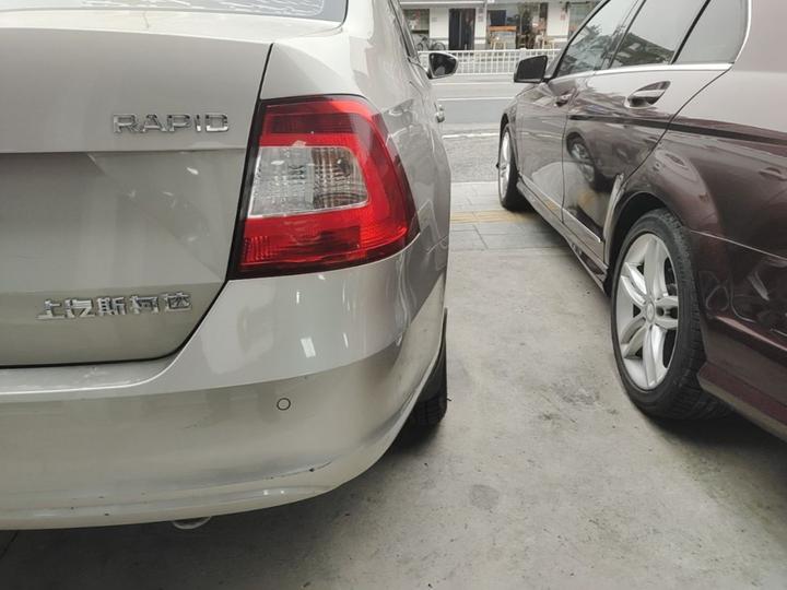 Rapid 2016 1.4L MT photo 7