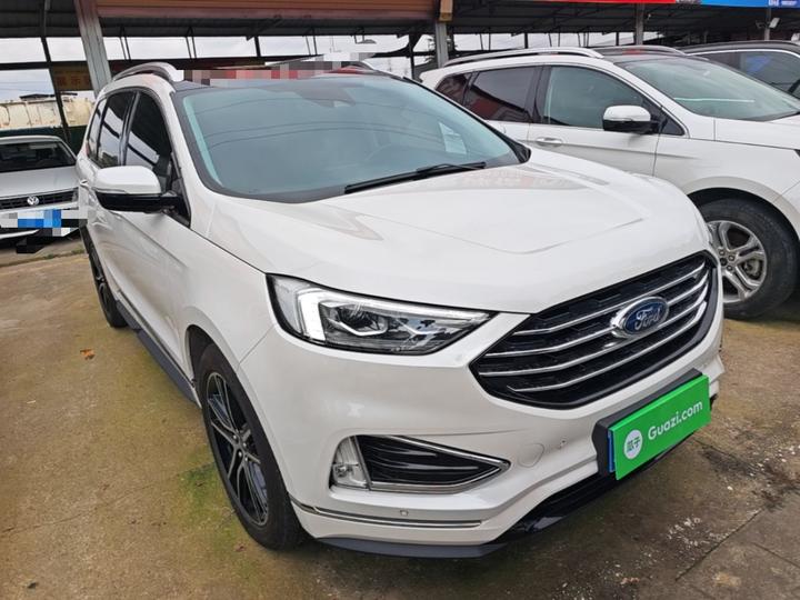 Edge 2020 EcoBoost 245 RWD 7-Seater photo 3