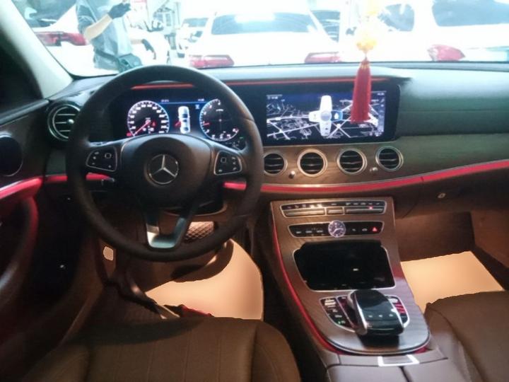 E-Class 2018 E 300 L Luxury photo 6