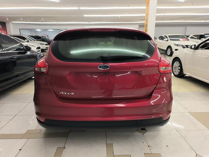 Focus 2017 Hatchback 1.6L AT Comfort photo 5