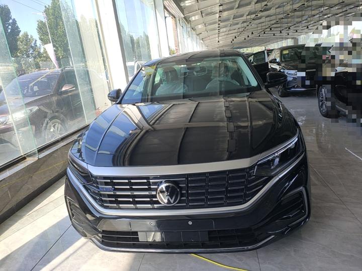 Passat EV 2025 430PHEV Hybrid Business photo 2