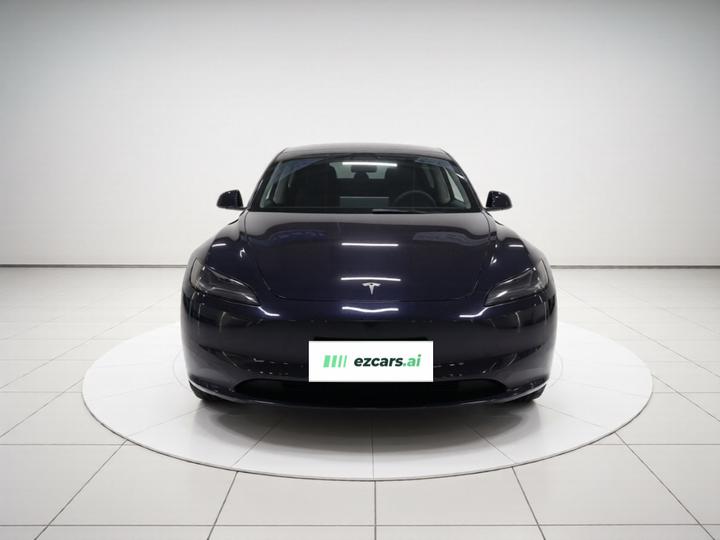 Model 3 2023 RWD photo 2