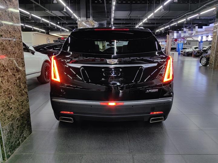 XT5 2018 25T Luxury photo 3
