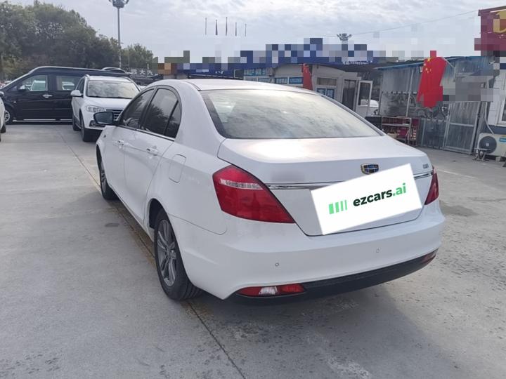 Emgrand 2017 Sedan 1.5L MT photo 4