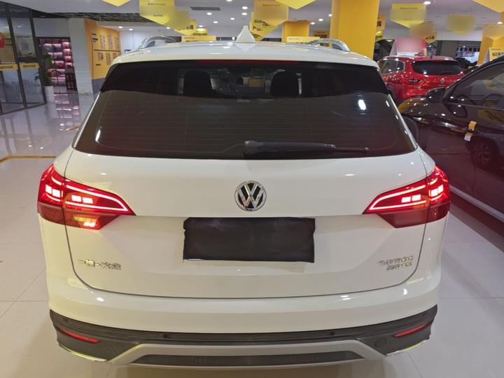 Tayron 2020 330TSI RWD Luxury Connected photo 5