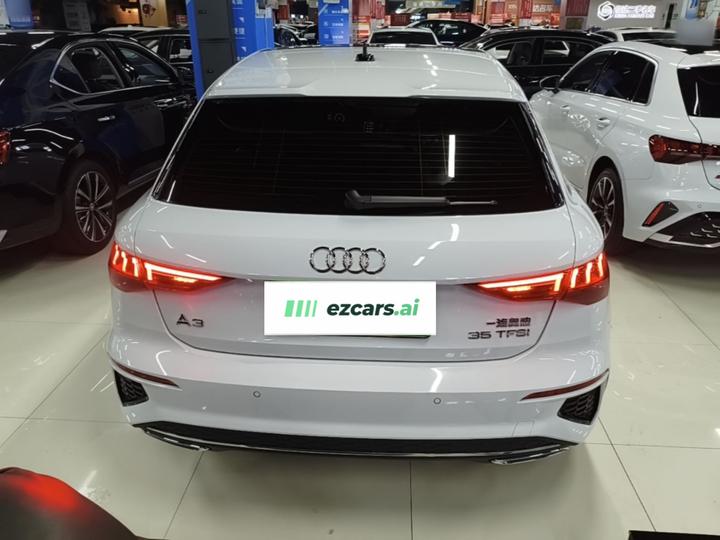 A3 2023 Facelift Sportback 35 TFSI Fashion Sport photo 3