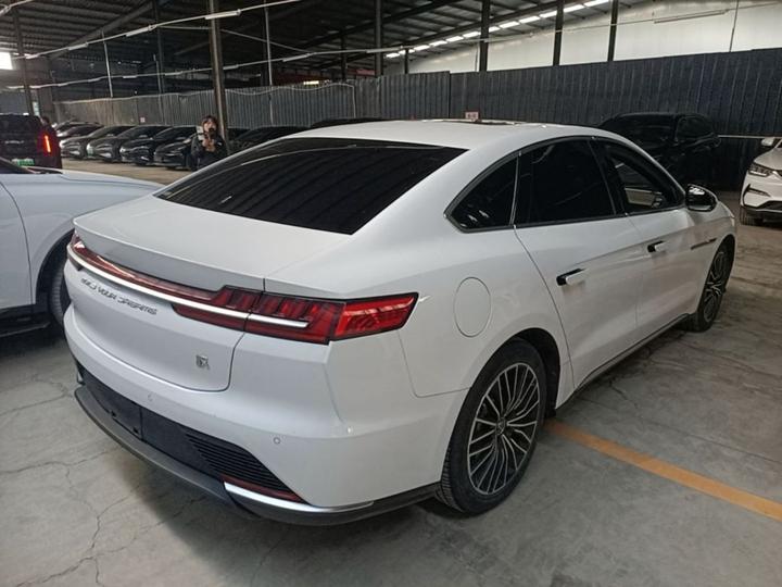 Han 2020 EV Extended Range Luxury photo 6