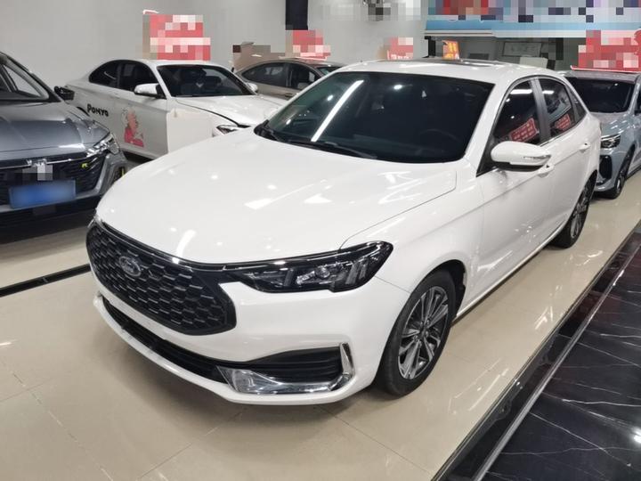 Escort 2021 1.5L AT
