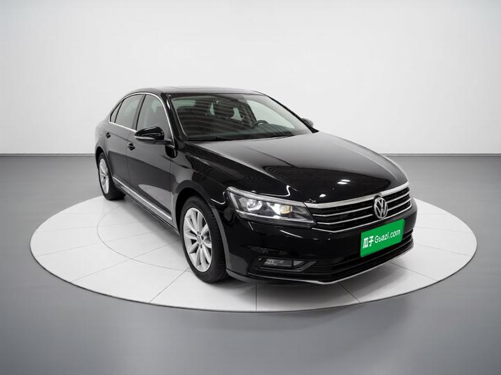 Passat 2017 330TSI DSG photo 3