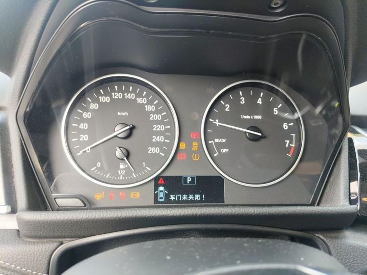 2 Series Wagon Imported 2015 218i Sport Design Package photo 8