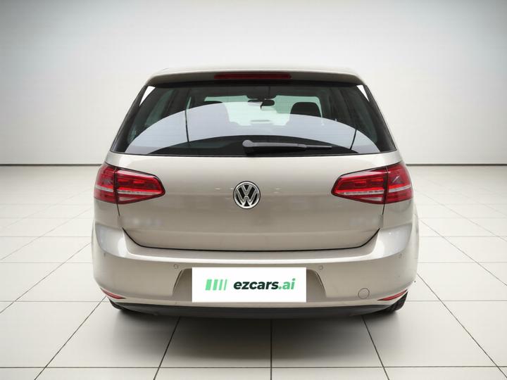 Golf 2015 1.6L AT Comfort photo 5