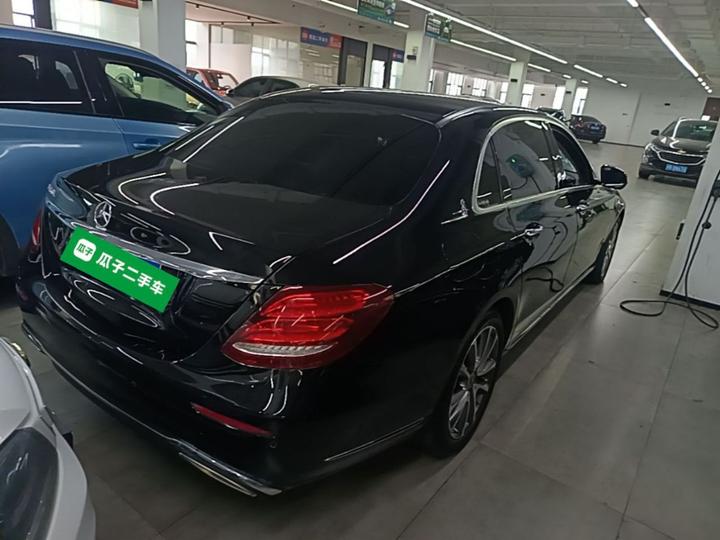 E-Class 2019 E 300 L Luxury photo 4