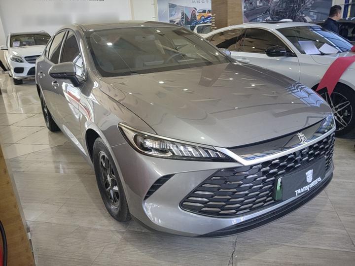 Qin PLUS 2025 DM-i ADAS 55KM Leading photo 3