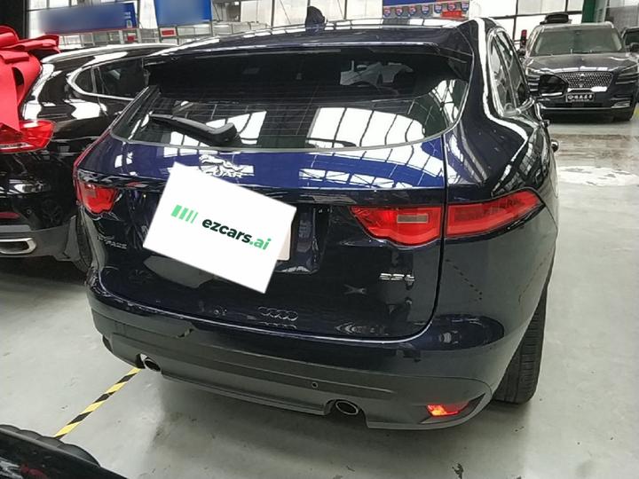 F-PACE 2016 2.0T RWD R-Sport Sport photo 5