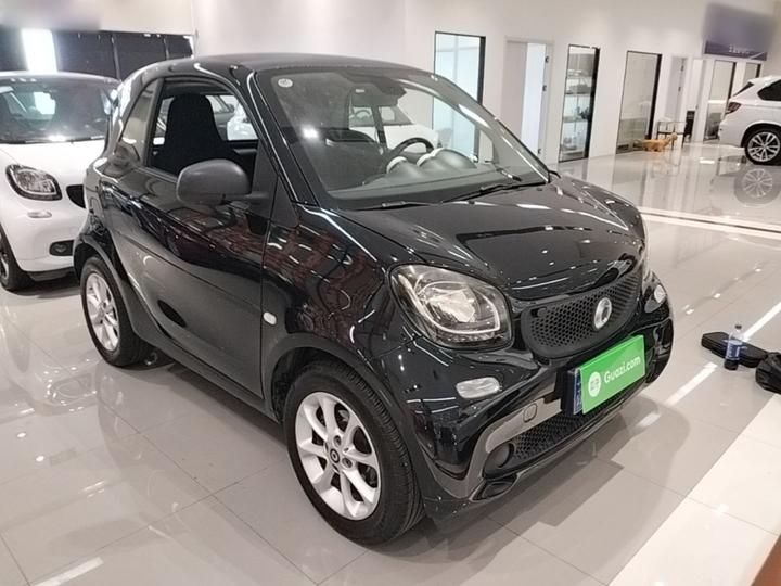 fortwo 2015 1.0L 52 Coupe photo 3
