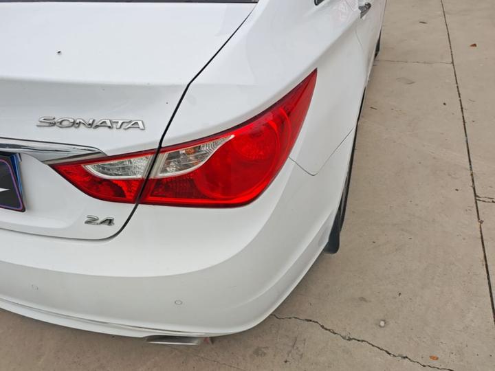 Sonata 2014 2.4L AT Leading IV photo 7