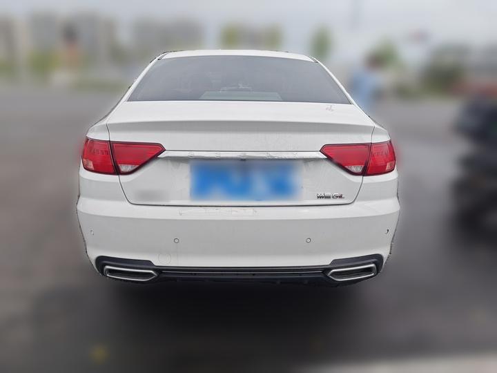Emgrand GL 2018 1.4T MT Elite Connected photo 5