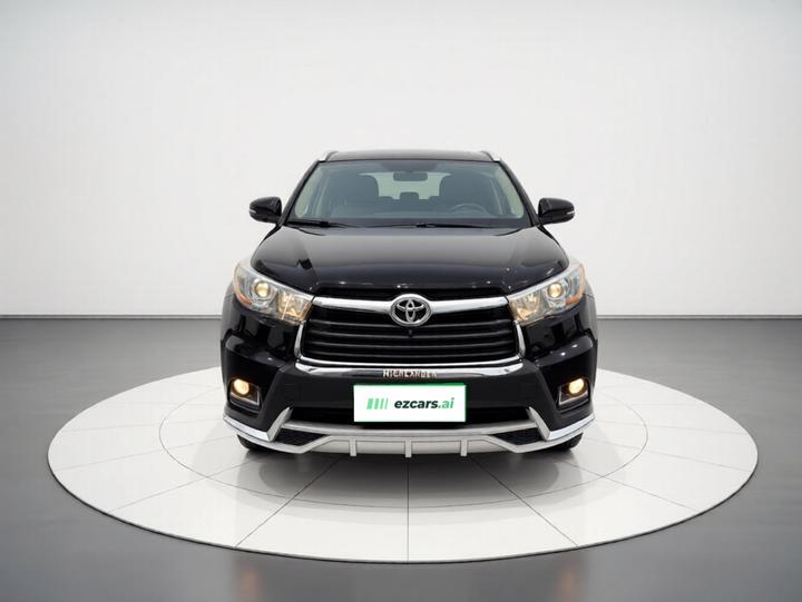 Highlander 2015 2.0T AWD Luxury 7-Seater photo 2