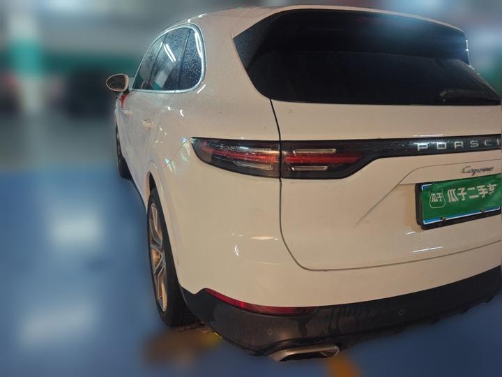 2019 Cayenne 3.0T photo 4