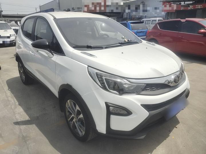 Yuan 2017 1.5L AT photo 3