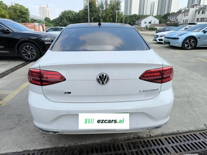 Lamando 2021 Facelift 280TSI DSG Comfort photo 5
