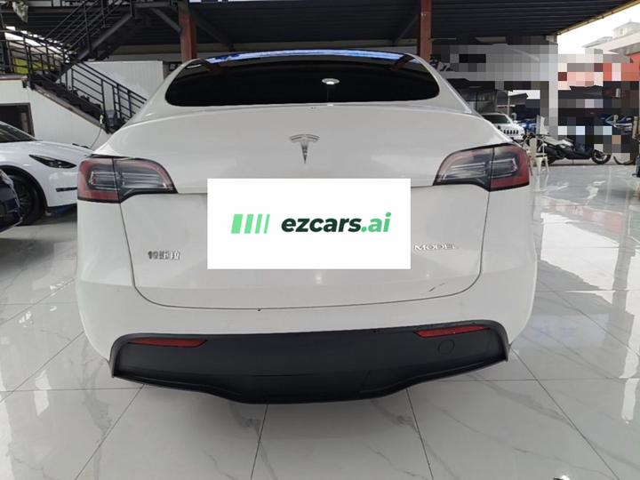 Model Y 2022 RWD photo 5