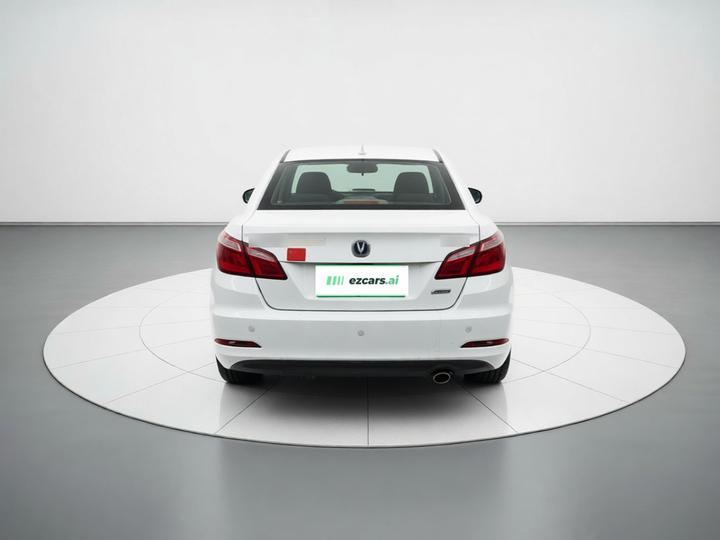Eado 2015 1.6L MT Luxury IV photo 5