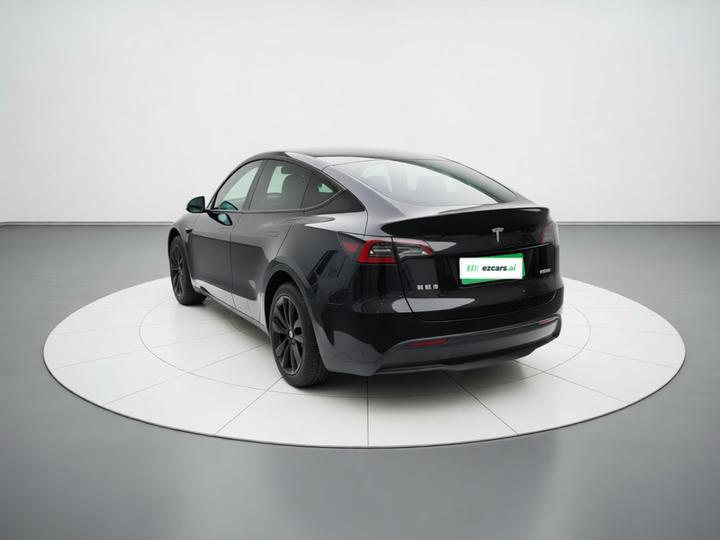 Model Y 2024 Long Range AWD photo 4