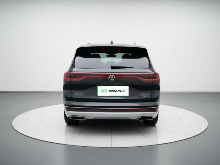 2023 Facelift 380TSI AWD Luxury Pro 7-Seater photo 5