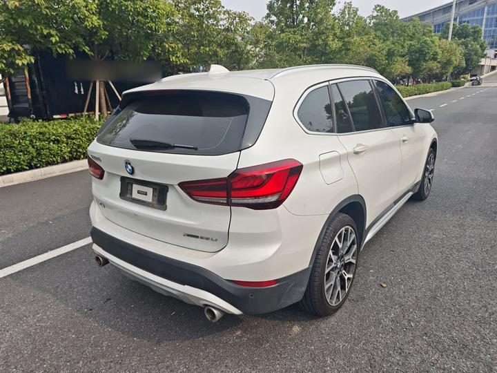 X1 2021 xDrive25Li Exclusive photo 4