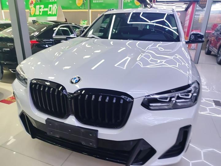 X3 2022 xDrive30i Leading M Night Package photo 2
