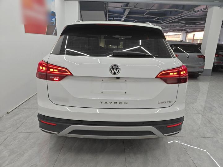 Tayron 2022 330TSI RWD Luxury Connected photo 3