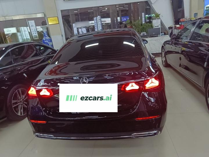 E-Class EV 2024 E 350 e L PHEV photo 5