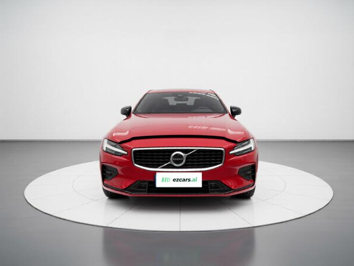 S60 2020 T5 Sport photo 2