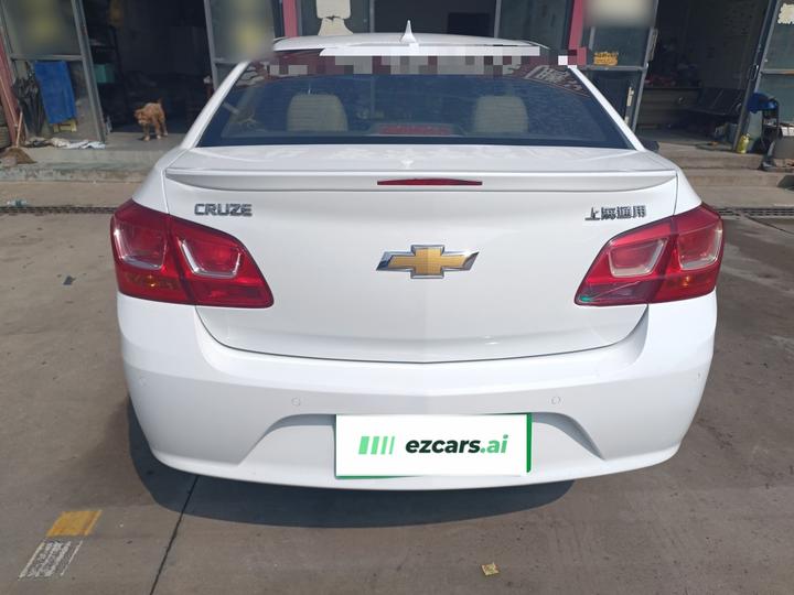 2015 1.5L Classic SE AT photo 3