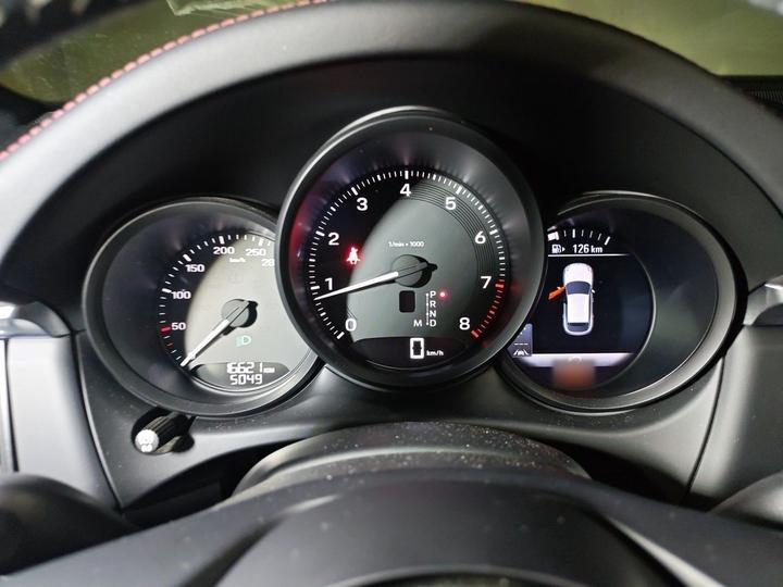 2022 Macan 2.0T photo 4
