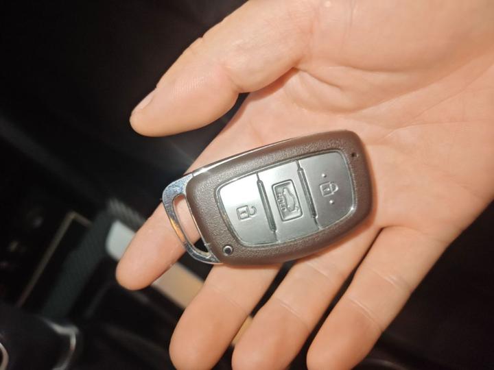 Elantra 2016 1.6L AT Smart Elite photo 8