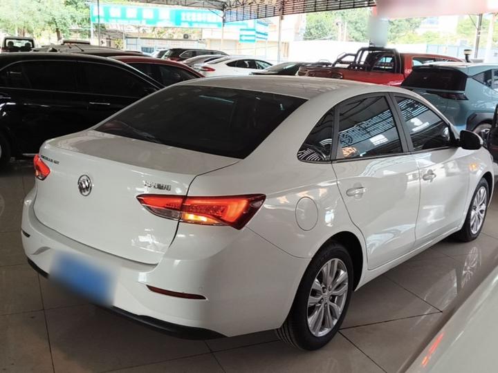 Excelle 2021 Facelift Classic 1.5L AT Elite photo 4