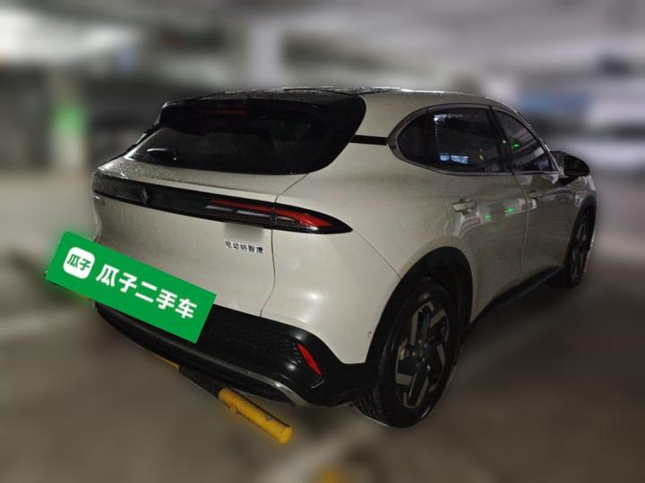 2024 600km EV photo 6