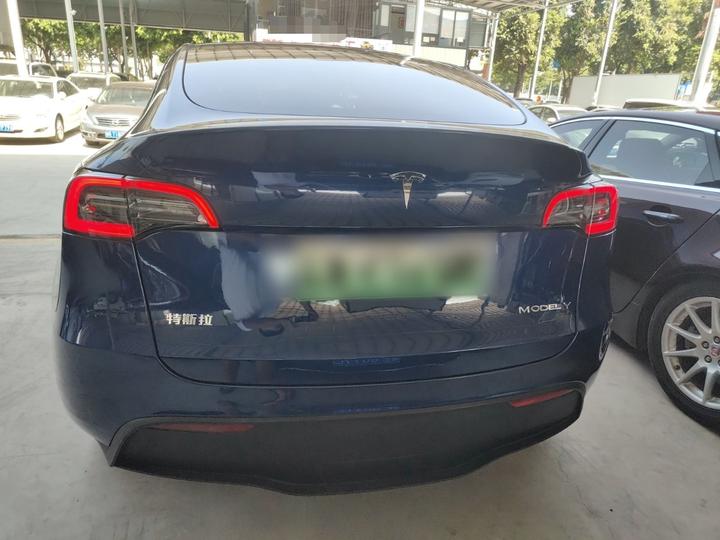 Model Y 2023 Long Range AWD photo 3