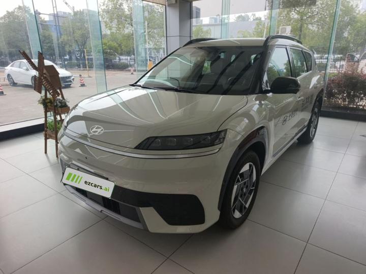 EO 2025 RWD TECH 64.2kWh