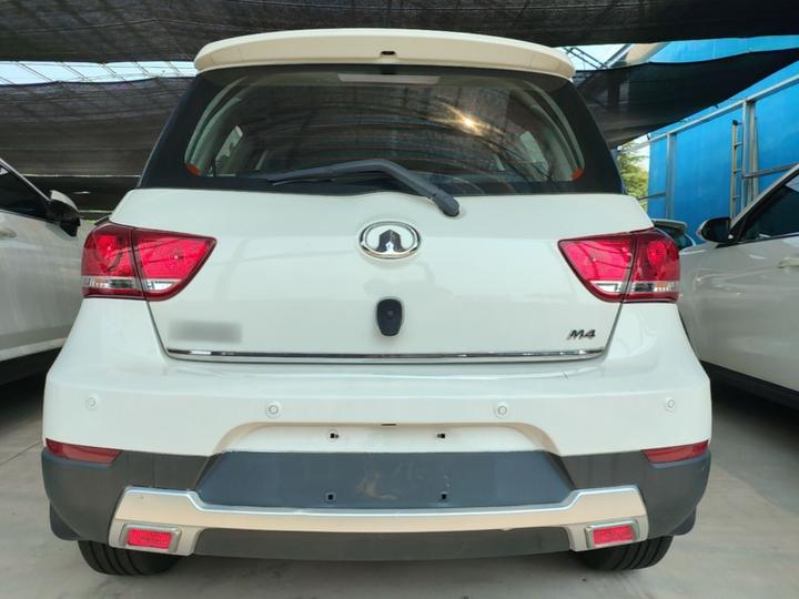 M4 2014 1.5L MT Comfort photo 3