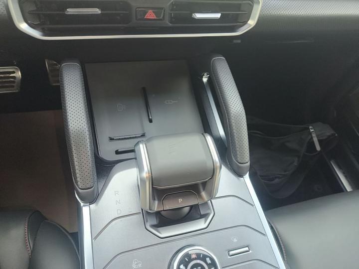 Wagon 2023 2.0T AWD PRO+ photo 8