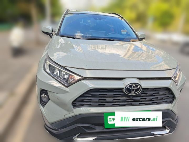 RAV4 2020 2.0L CVT RWD photo 2