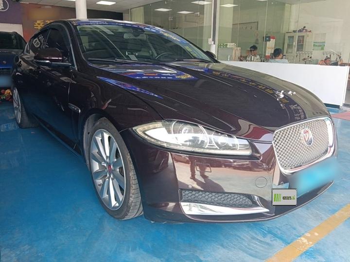 XF 2015 XF 2.0T Luxury photo 3