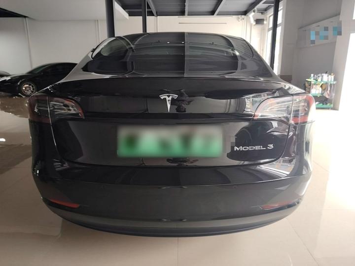 Model 3 2022 RWD photo 5