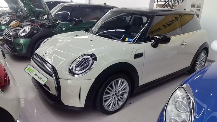 2022 Facelift 1.5T COOPER Classic